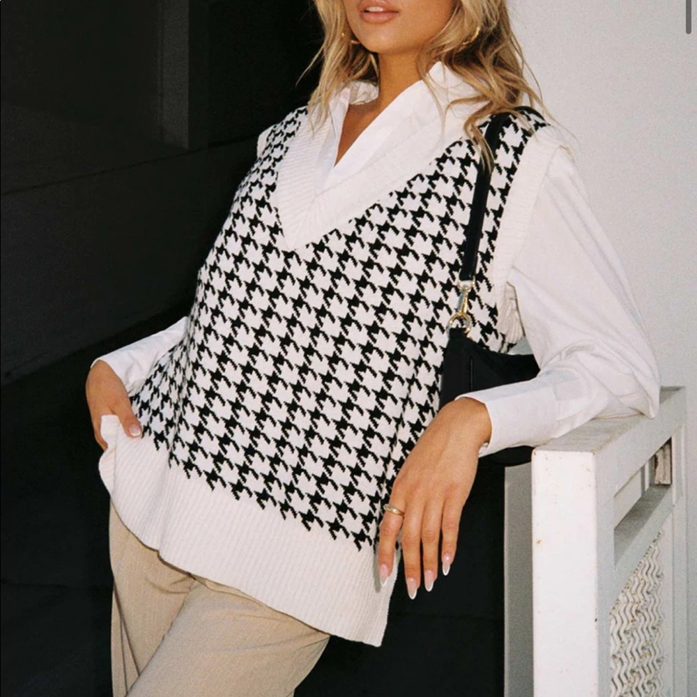 Princess Polly sleeveless sweater vest